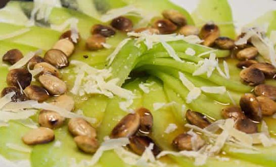 Carpaccio de melón con almendras CARPACCIO DE MELON CON ALMENDRAS