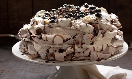 Pavlova de avellanas PAVLOVA DE AVELLANAS